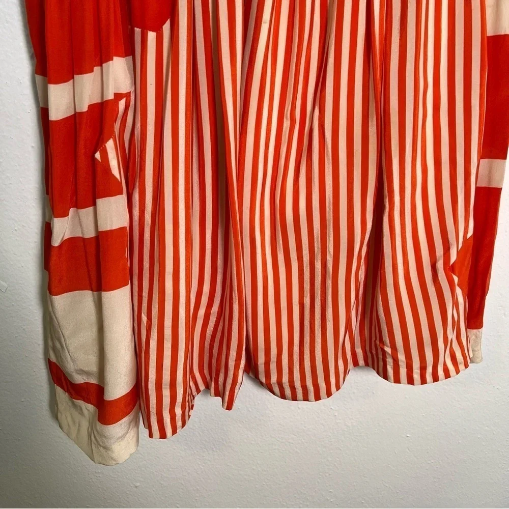 Twinkle by Wenlan Women's Size 6 A-Line Skirt Orange Cream Stripes Zip Side Silk